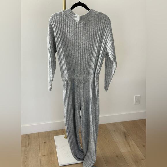 Central Park West Juniper Knit Jumpsuit in Heather Grey Long Sleeve L /NWOT - Picture 14 of 14